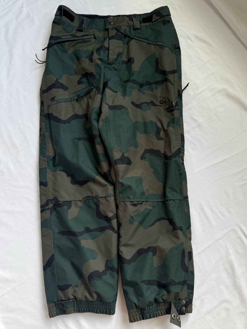 Oakley Camo Snowboard Ski Pants Relax Fit Waterproof Shell Size L